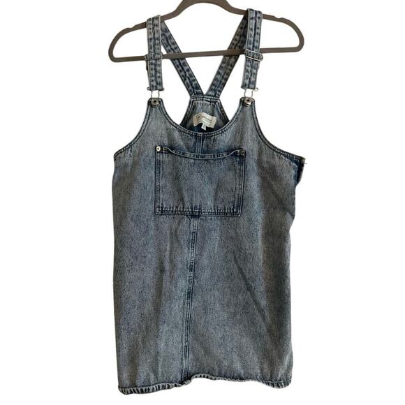 Celebrity Pink Jean Overall Dress -Size Medium - Picture 4 of 9